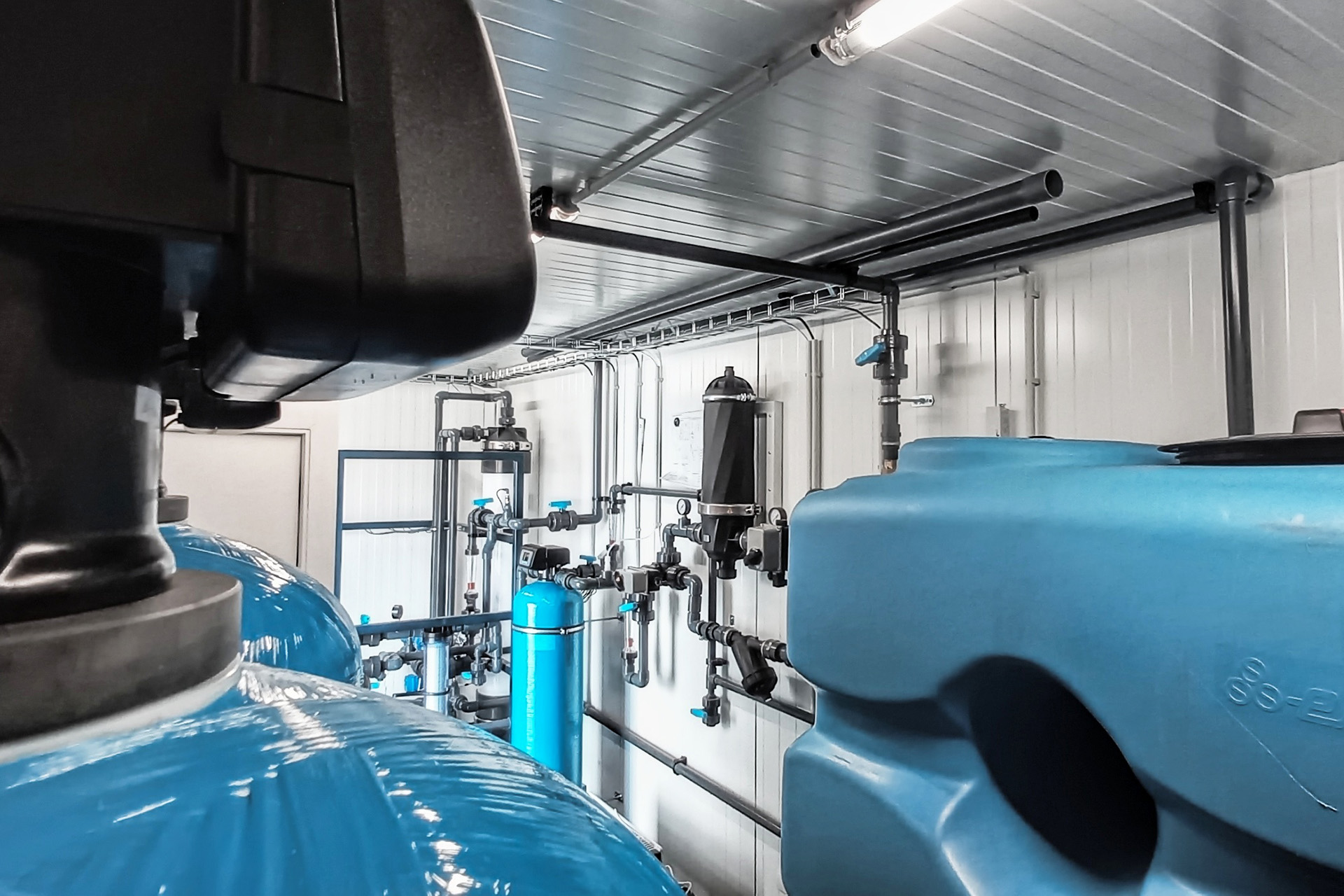 pw-decont-gallery-01.jpg (494 KB)