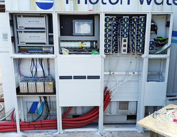 well-remote-monitoring.png (435 KB)